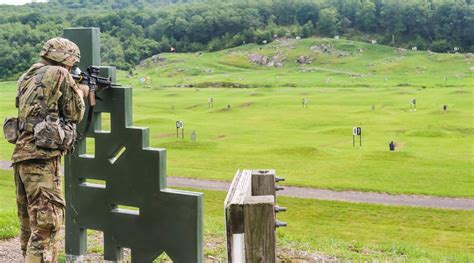 West Point cadets conduct new Army Rifle Qualification Test | Article | The United States Army