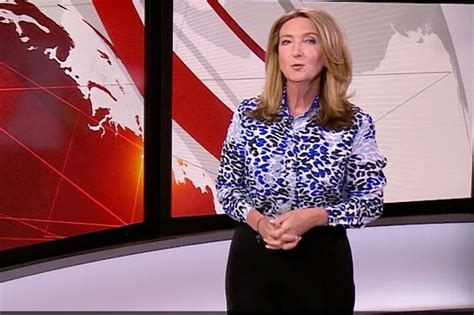 Victoria Derbyshire explains reason for hilarious BBC News delay ...