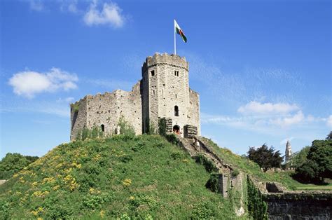 Cardiff Castle | , Wales | Sights - Lonely Planet