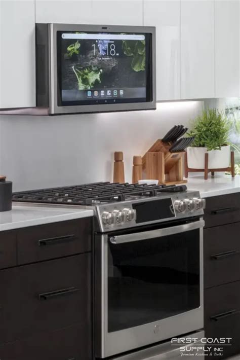 Give your kitchen a brand new look with us! This General Electric smart ...