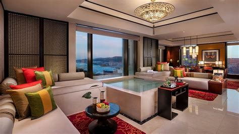 Signature Pool Suite in Macau - Banyan Tree