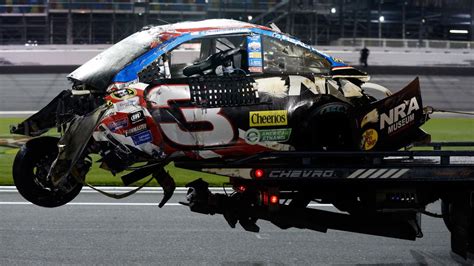 Crash at NASCAR Daytona | CNN