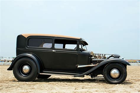 Chopped 1930 Ford Sedan Has That Hot Rod Look