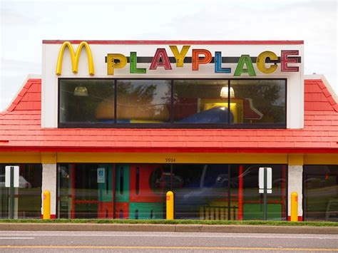 McDonald's PlayPlace on South Lindbergh - St. Louis, MO_P6230822 - a ...