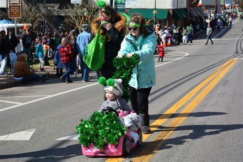 Erin, Tennessee, goes green again for 61st Irish Day Parade | PHOTOS | ClarksvilleNow.com