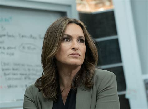 Mariska Hargitay Was Wrecked For Days After Law & Order: SVU's ...