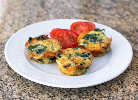 Mini Crustless Spinach and Mushroom Quiches Recipe