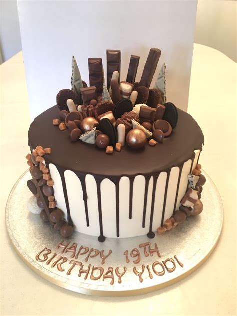 #geburtstagskuchenkinder | Chocolate cake decoration, Chocolate cake ...