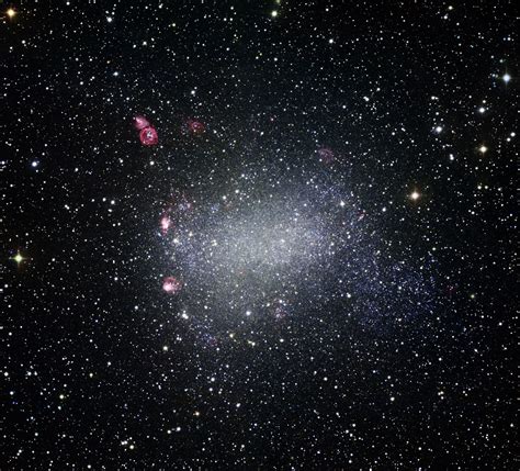 File:Barnard's Galaxy.jpg - Wikipedia