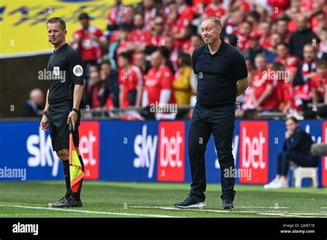 Steve Cooper manager of Nottingham Forest during the game Stock Photo ...