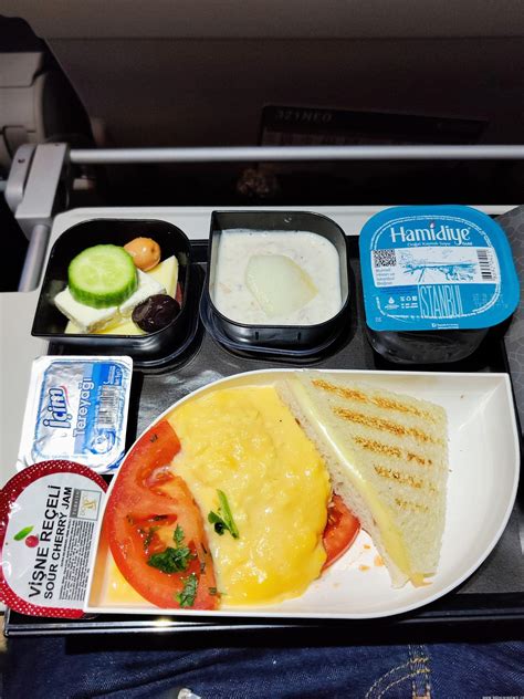 Turkish Airlines on Board Menu (2) | Food on the Move