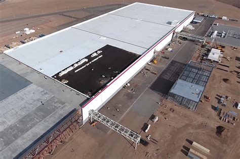 drone documents construction progress at tesla's gigafactory