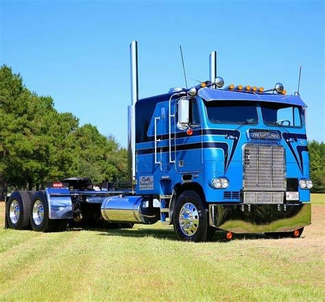 661 best images about Trucks Cabover Classic on Pinterest | Semi trucks ...