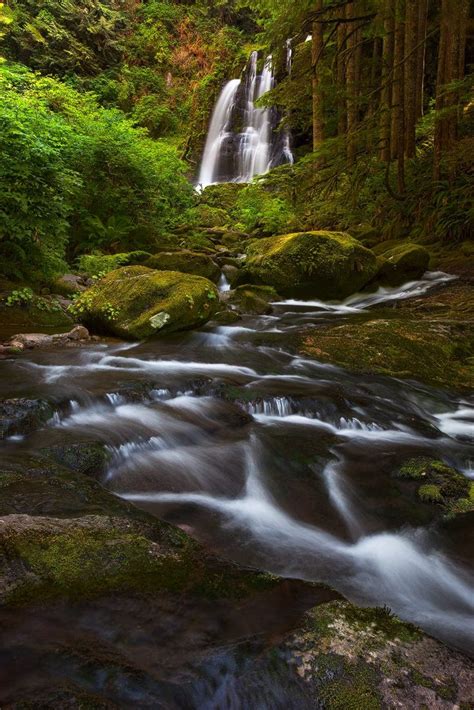 This is the first waterfall seen in the hike of the Kentucky Waterfall ...