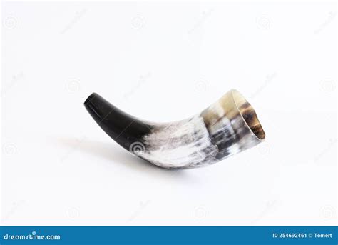 Shofar (horn) Isolated on White. Rosh Hashanah (jewish Holiday) Concept ...