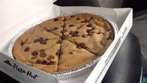 chocolate chip cookie dough pizza hut recipe