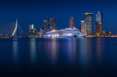 Rotterdam Wallpapers - Top Free Rotterdam Backgrounds - WallpaperAccess