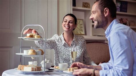 Afternoon Tea Etiquette | British Dining | Hand Picked Hotels