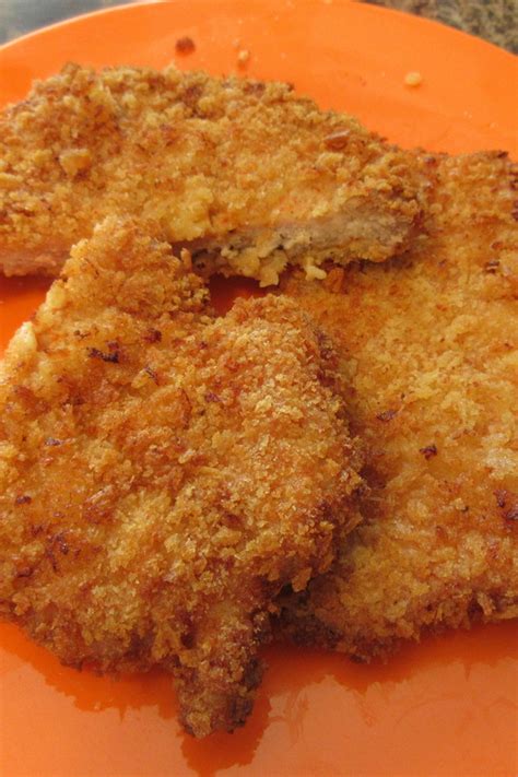 Crispy Air Fryer Pork Cutlets – Yum To The Tum – For The Foodie In You!!