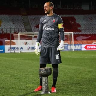 Milan Borjan asked fans not to troll his son, His wife Snezana and Net ...