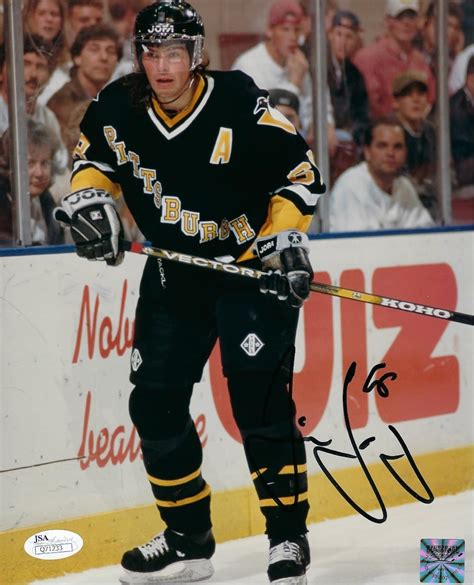 Jaromir Jagr Autographed Pittsburgh Penguins 8×10 Photo – House of Hockey