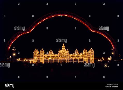 Mysore Dasara Karnataka High Resolution Stock Photography and Images ...