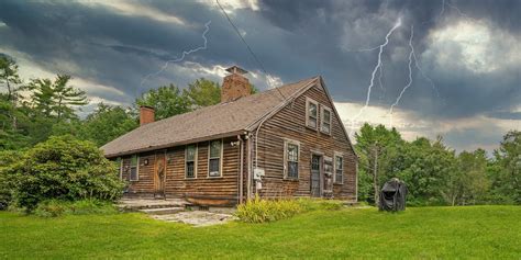 Haunted House That Inspired Horror Film The Conjuring Sells For 1.2 Million Dollars | See Pics