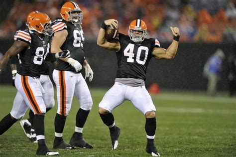 The Icky Shuffle: Peyton Hillis