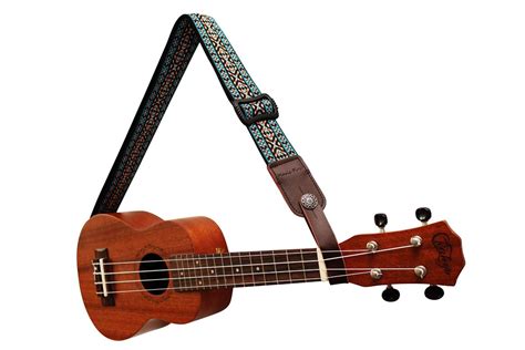 Top 6 Best Ukulele Straps to Carry Your Uku!