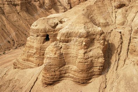 Qumran caves in Qumran National Park — Stock Photo © Botond #35607289