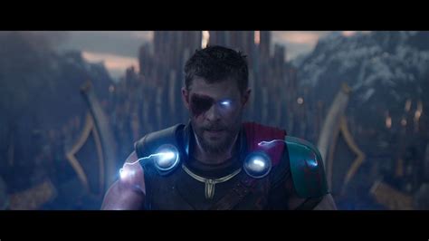 Thor - Fight Moves Compilation (Ragnarok Included) HD - YouTube