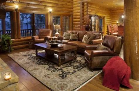 The Texas Timber Log Cabin Has Modern Interior