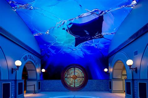 St. Louis Aquarium at Union Station Brings Life to Downtown