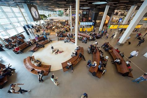 The Best Things to do at Schiphol Airport, Amsterdam (2021 Guide)