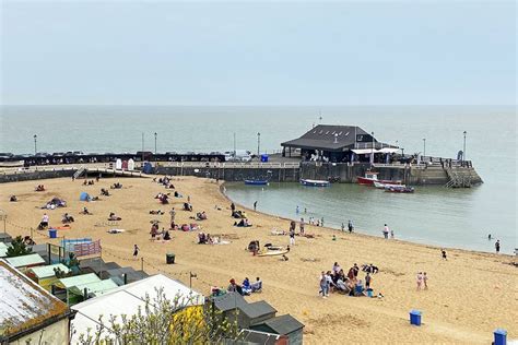 14 Best Beaches in Kent, England | PlanetWare