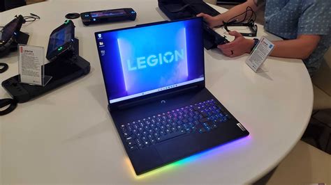 Hands on: Lenovo slaps a self-contained liquid-cooling system on the ...
