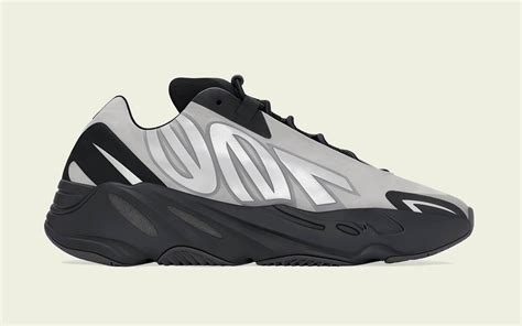 YEEZY 700 MNVN “Metallic” Releases December 20 | HOUSE OF HEAT