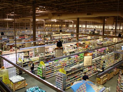 Wegmans in Columbia Breaking Store Records, Manager Says - Columbia, MD ...