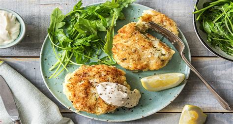 Creamy Potato Cod Cakes Recipe | HelloFresh