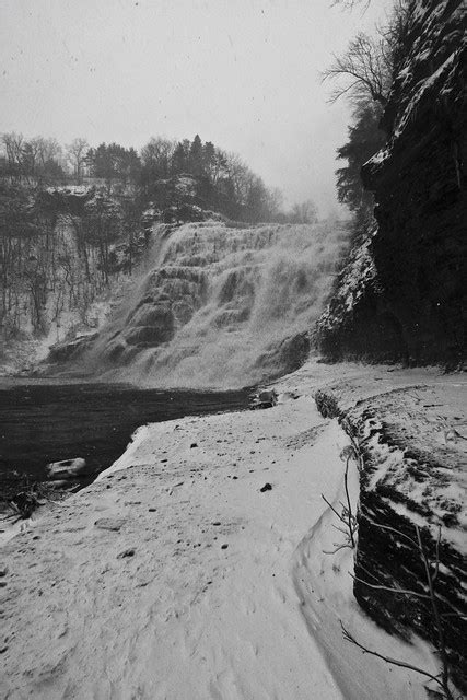 Ithaca falls in Winter - a gallery on Flickr