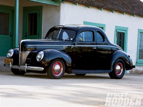 1940 Ford DeLuxe Coupe - Street Rodder Magazine