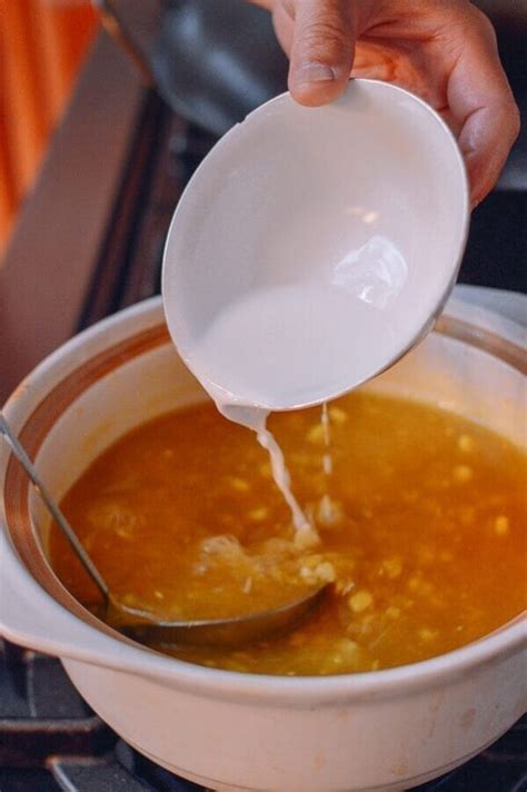 How to Use Cornstarch in Chinese Cooking - The Woks of Life