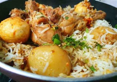 Mughlai Chicken Biryani Recipe by Kumkum Chatterjee - Cookpad