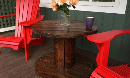 10 Cable Spool Table DIY Ideas and Plans