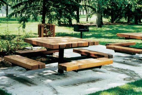Series C Picnic Tables | Custom Park & Leisure