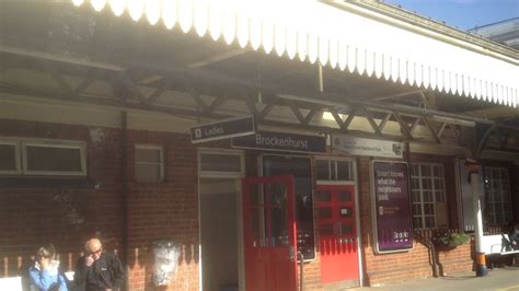 Brockenhurst Train Station - YouTube