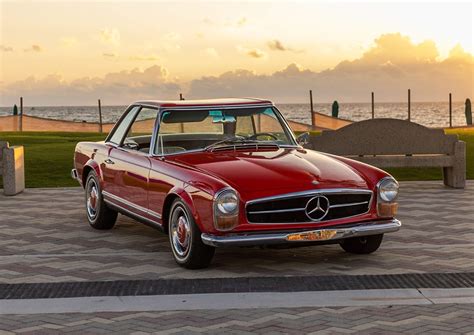 Place Bid - 1967 Mercedes-Benz 230SL Pagoda 4-Speed | PCARMARKET