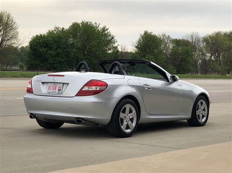 2007 Mercedes Benz SLK 280 Hardtop Convertible- SOLD | Larry's Auto