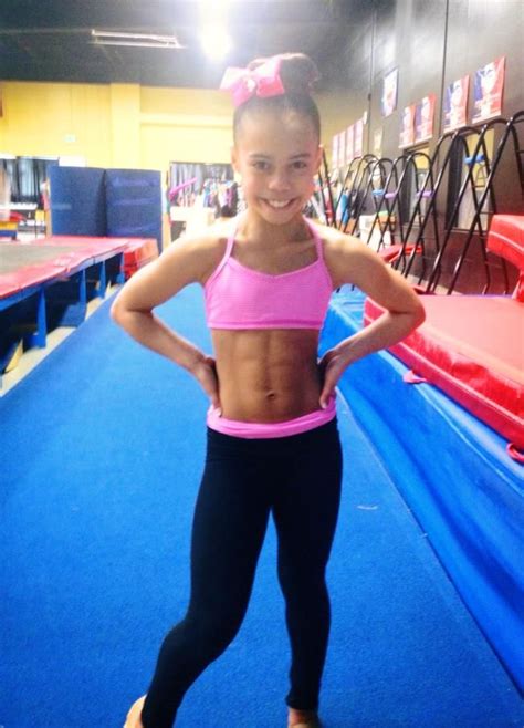 Pin by ピエロ 謎 on Asia Monet | Young muscle girl, Girl abs, Asia monet ray