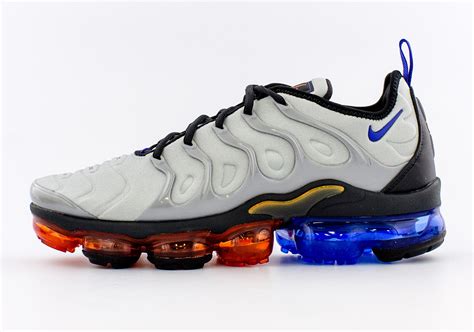 Nike Air Vapormax Plus Hyper Royal CU9241-001 | SneakerNews.com